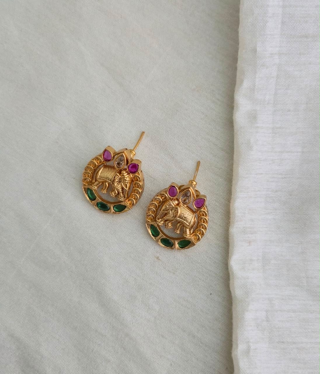 GAJA VAIBHAV STUD EARRINGS - image 4