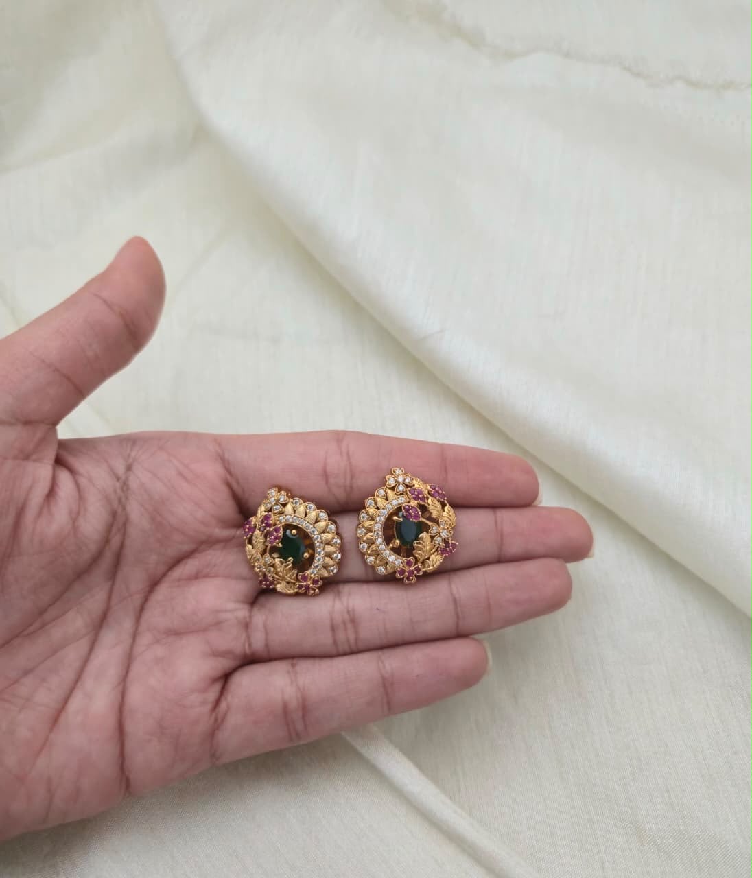 MAYURI RATNA FLORAL STUDS - image 5