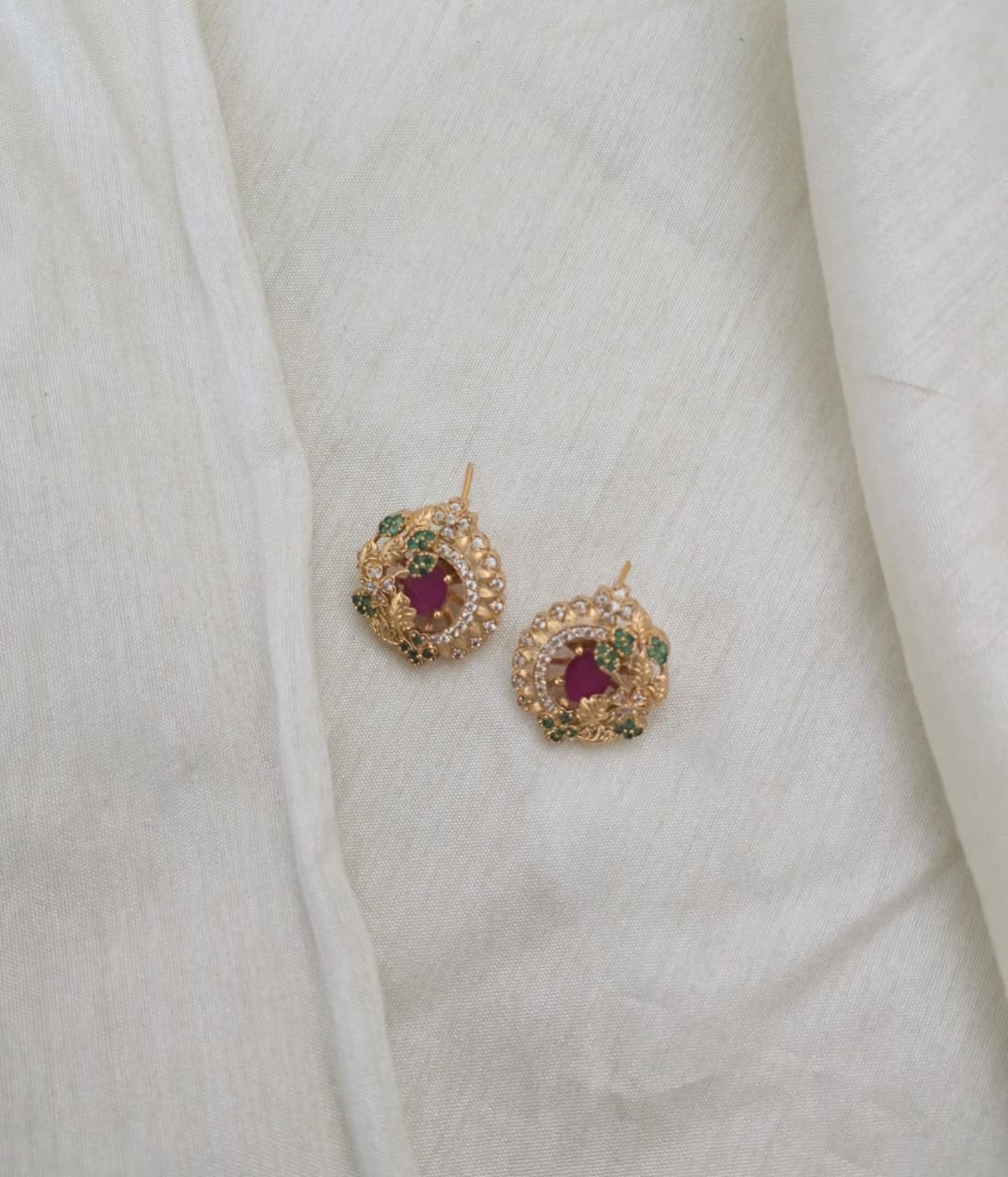 MAYURI RATNA FLORAL STUDS - image 4
